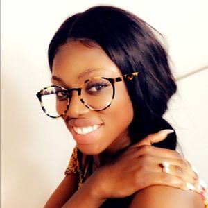Meet your Posher, Jennyva